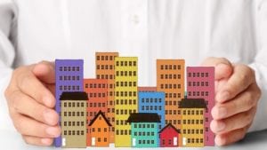 L&G UK Property shareholders back switch to hybrid model